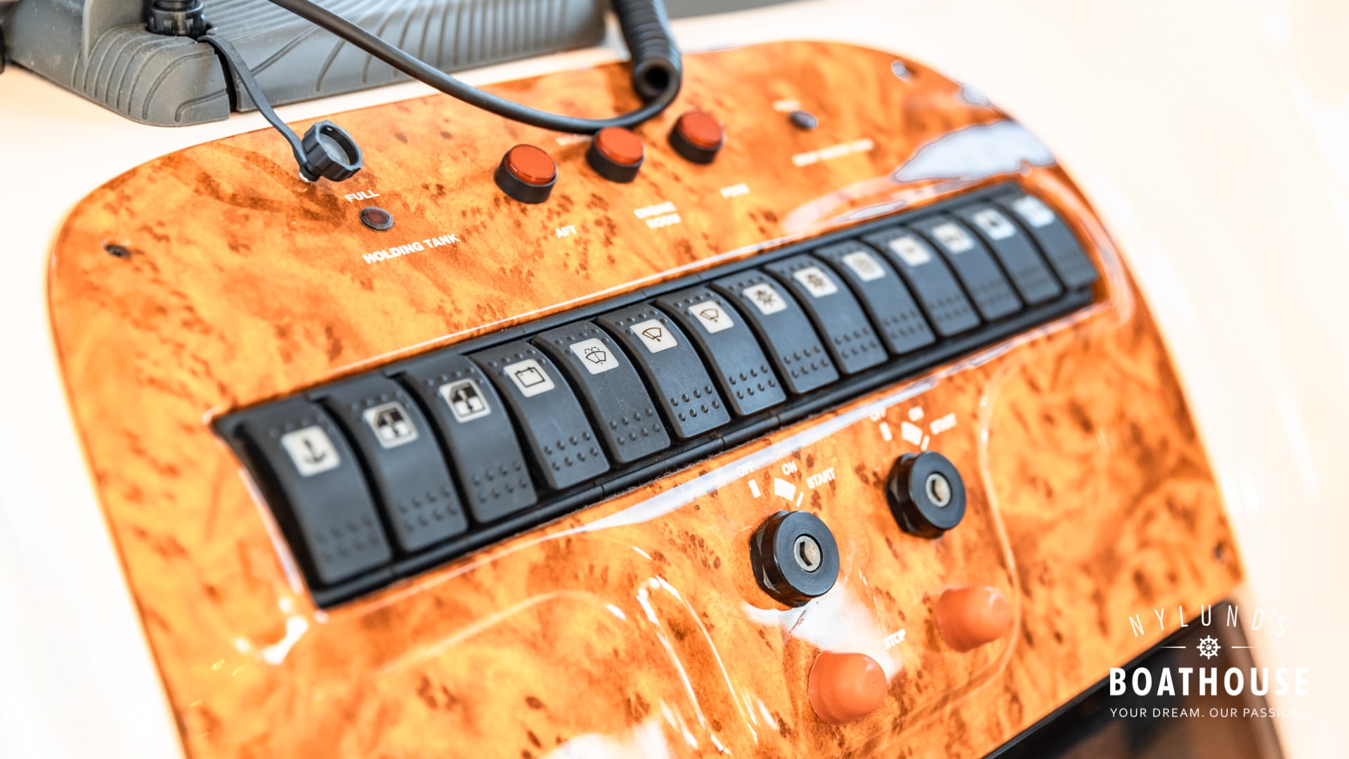 Azimut 42 Fly - Image 74