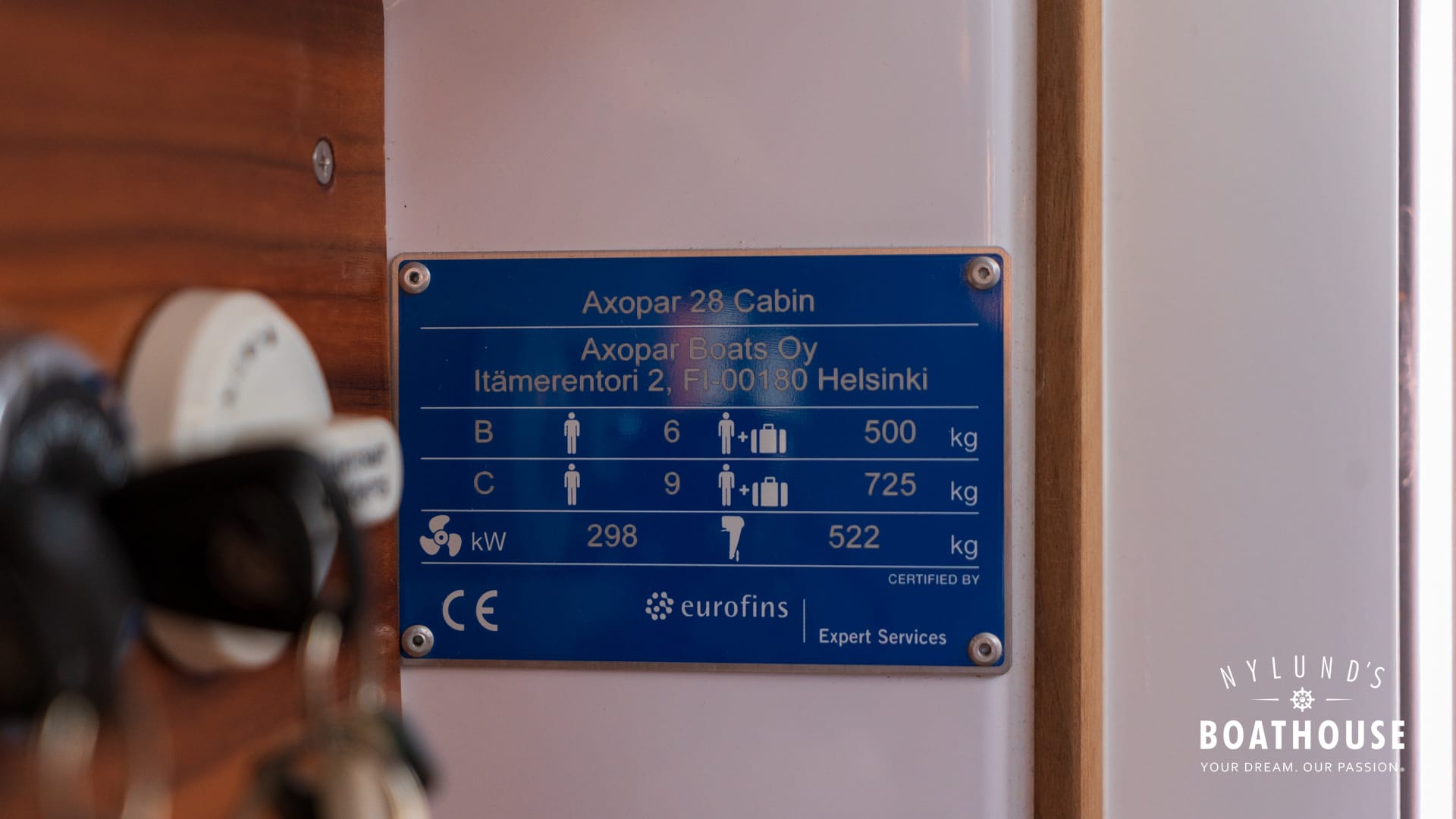 Axopar 28 Cabin - Image 75