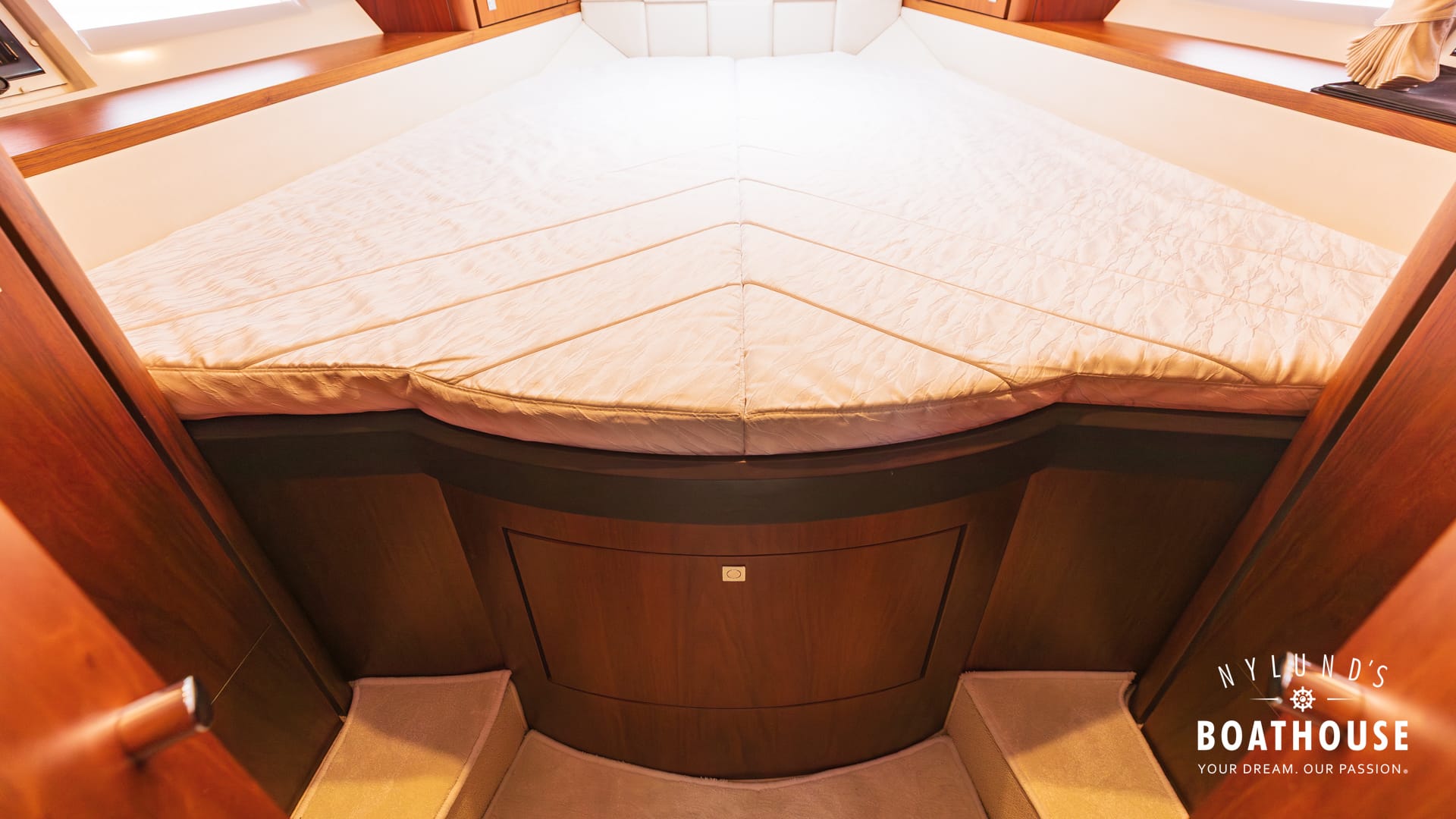 Galeon 340 Fly - Image 27