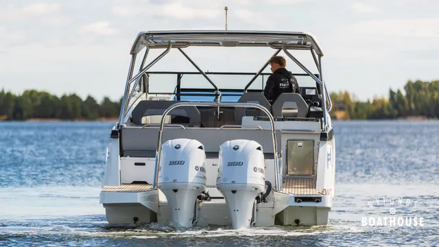 Beneteau Flyer 10 — Cruising