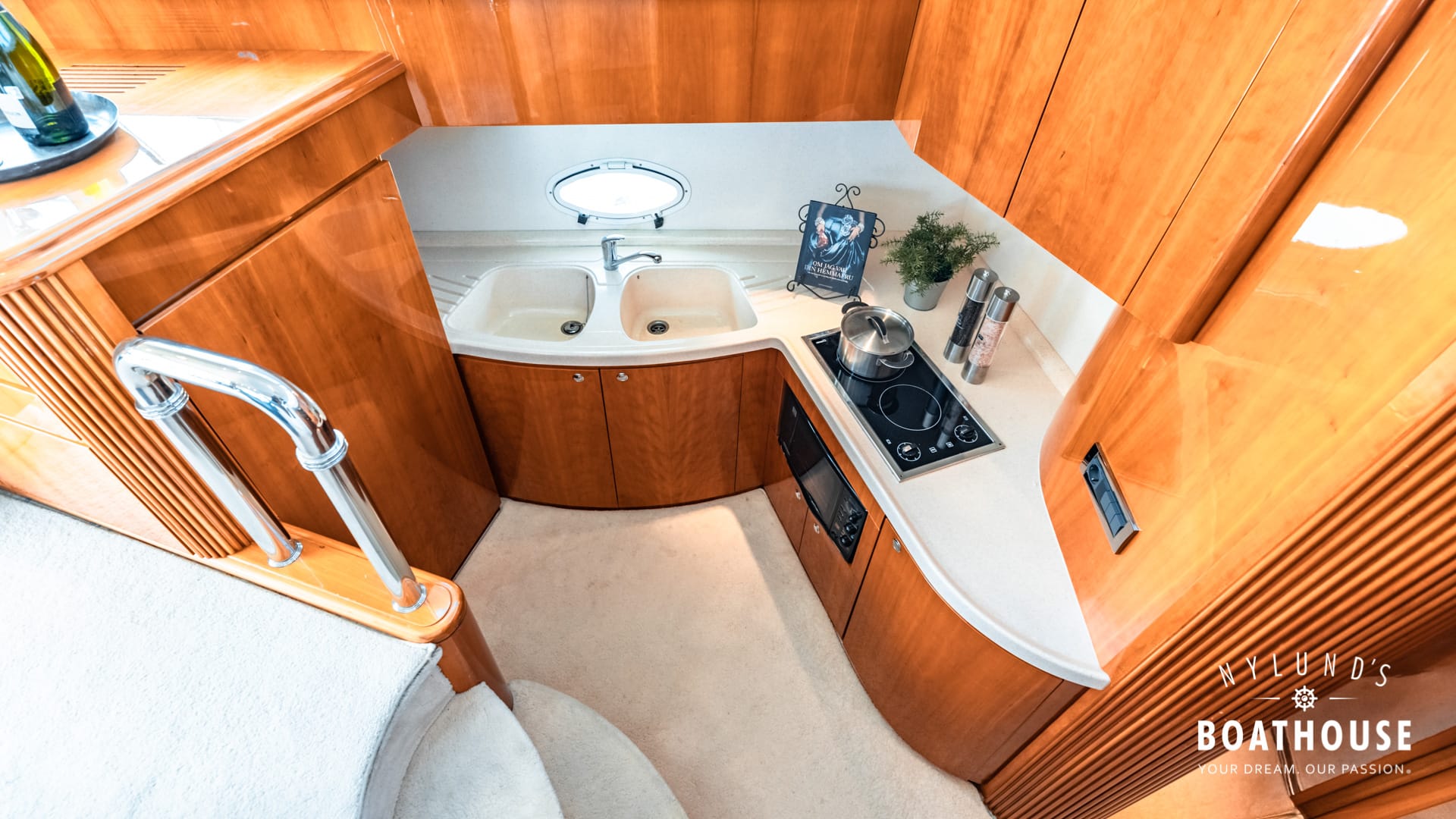 Azimut 42 Fly - Image 44