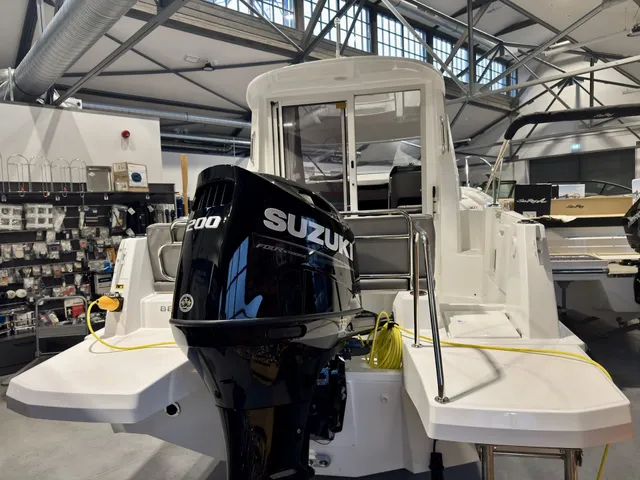 Beneteau Antares 7