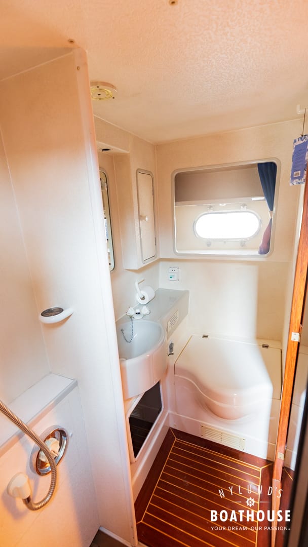 Fairline 50 MK II - Image 27