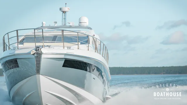Azimut 55S