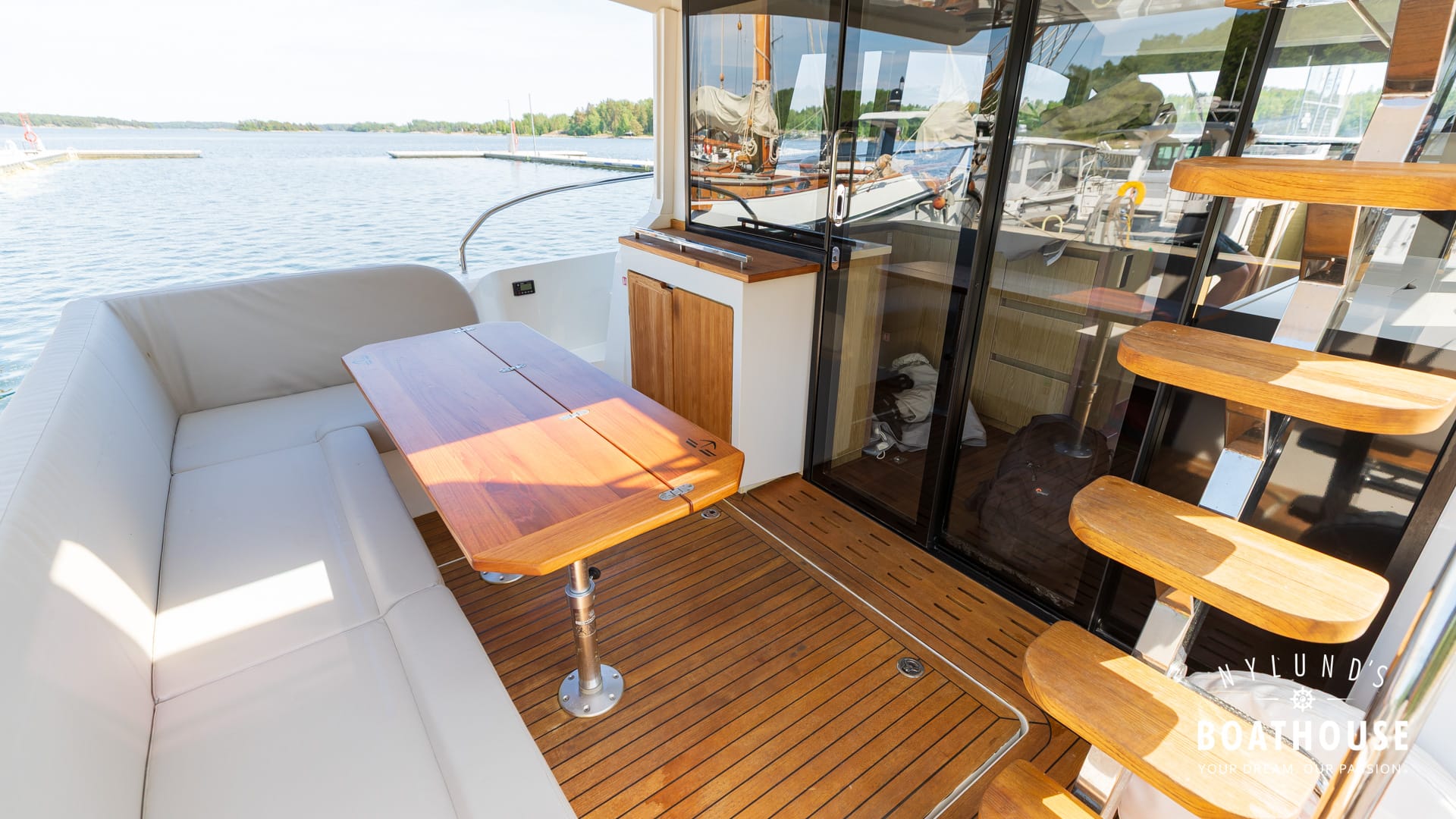 Sealine F430 - Image 87