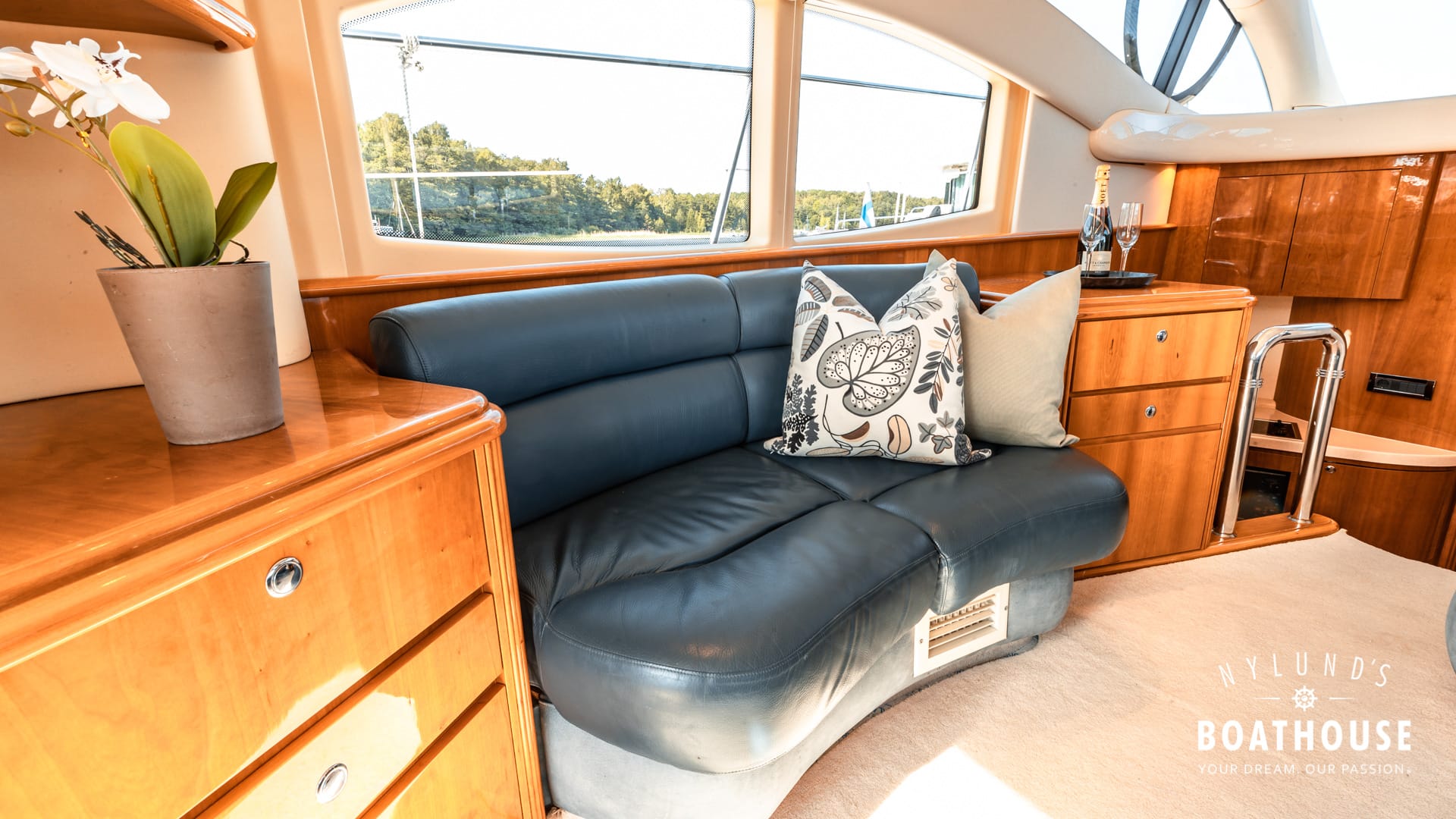 Azimut 42 Fly - Image 33