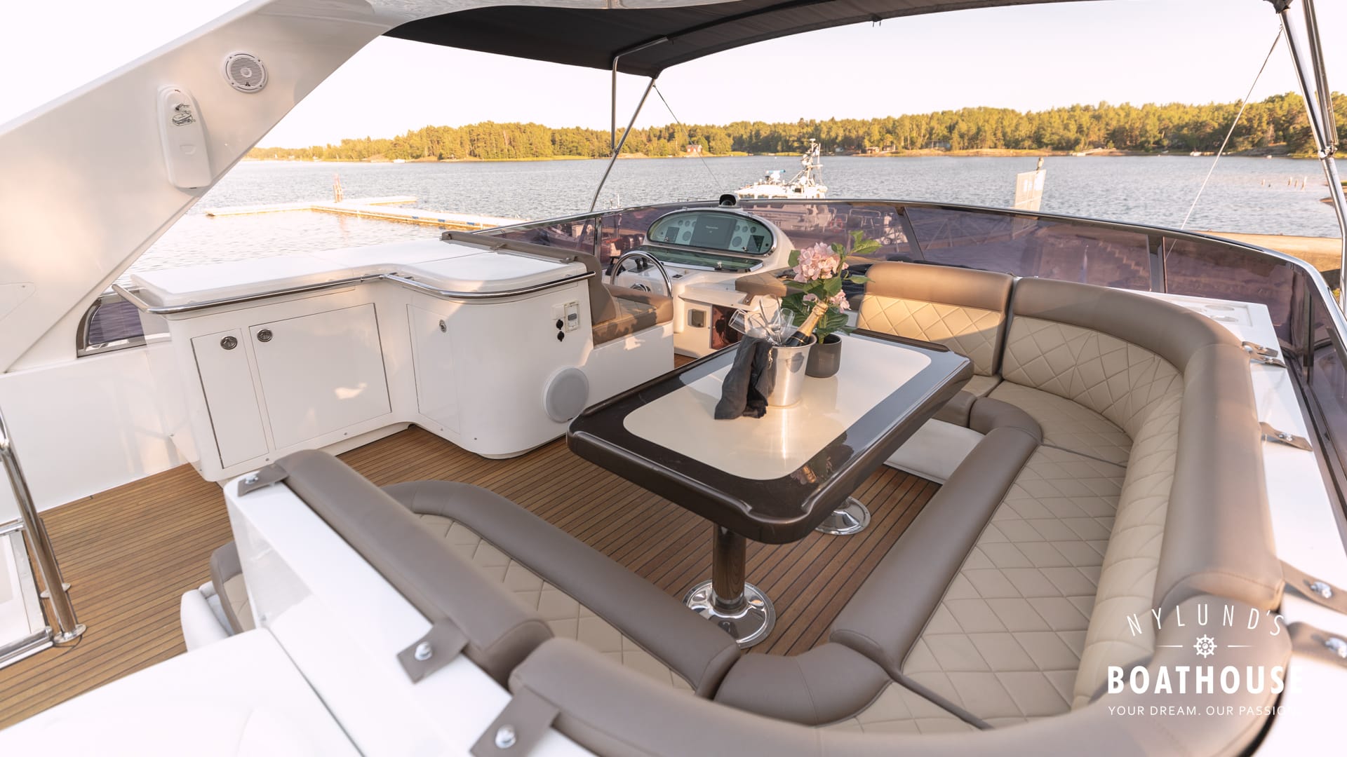 Elegance 68 - Image 3