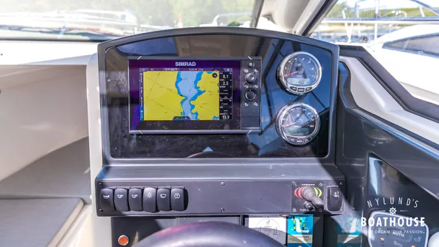 Quicksilver Activ 675 Weekend