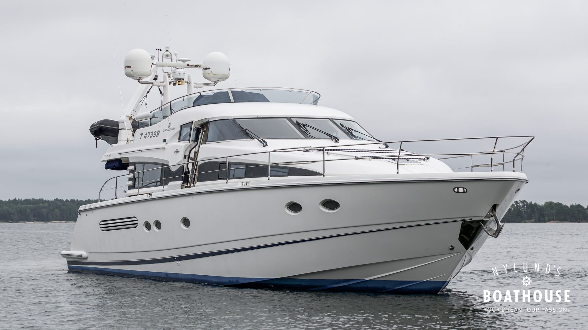 Fairline Squadron 62 - Image 7