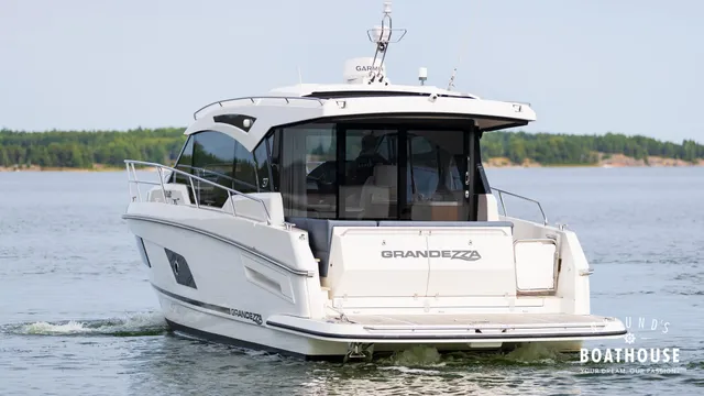 Grandezza 37 CA — Navegando