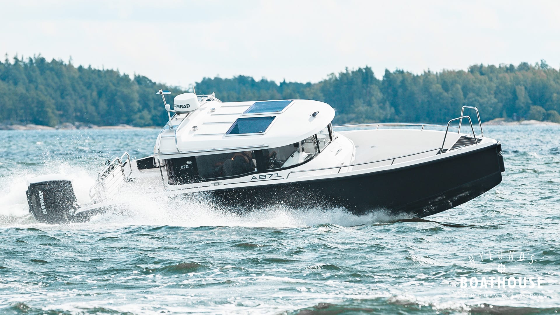 XO 270 RS Cabin OB - Image 43