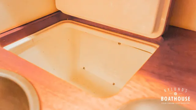 Nimbus 250 R — Intérieur