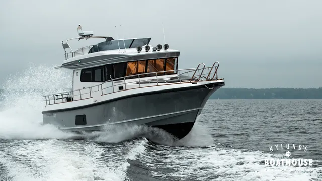 Nord Star 42+ Fly — Auf dem Wasser