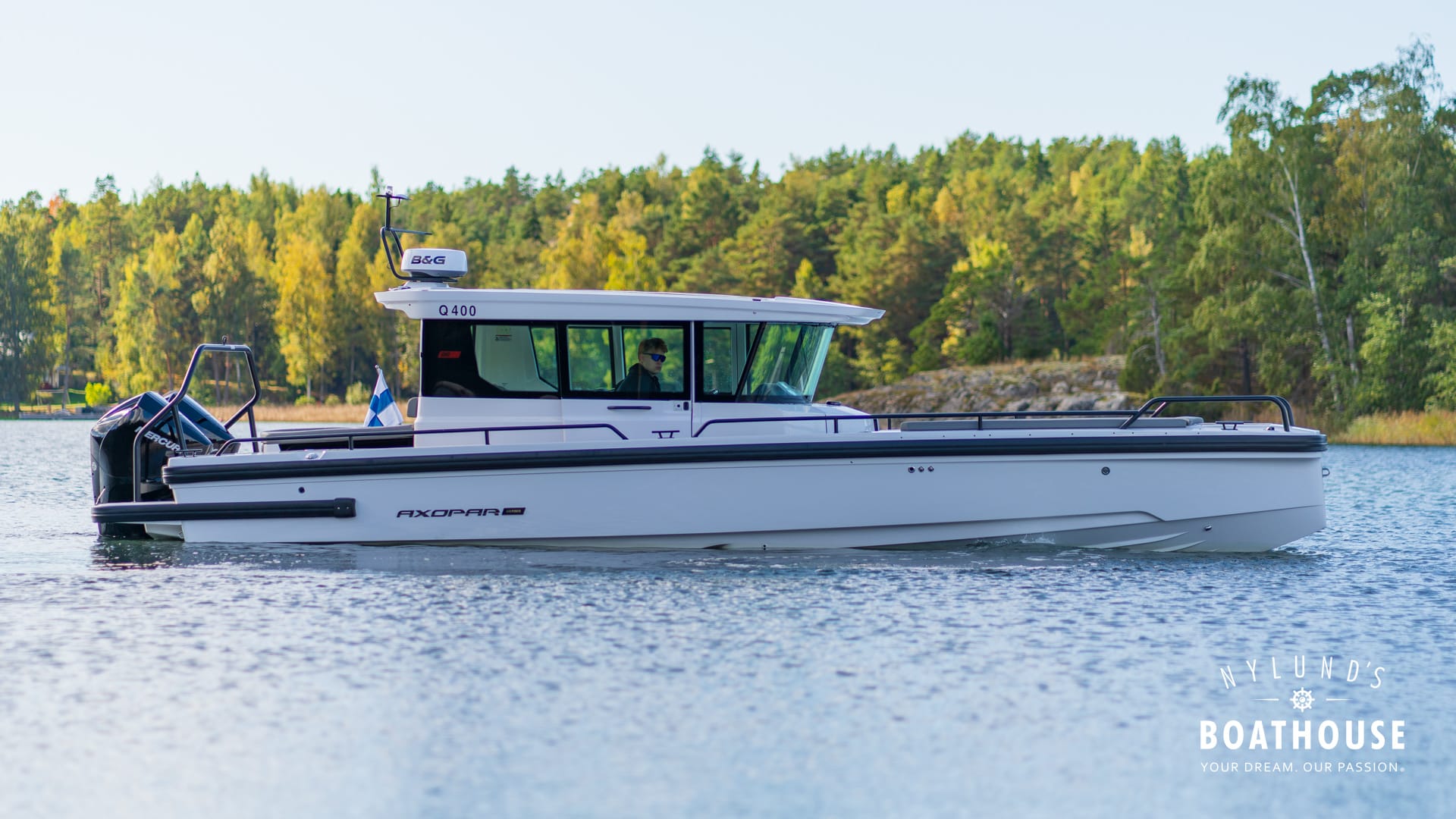 Axopar 28 Cabin - Image 16