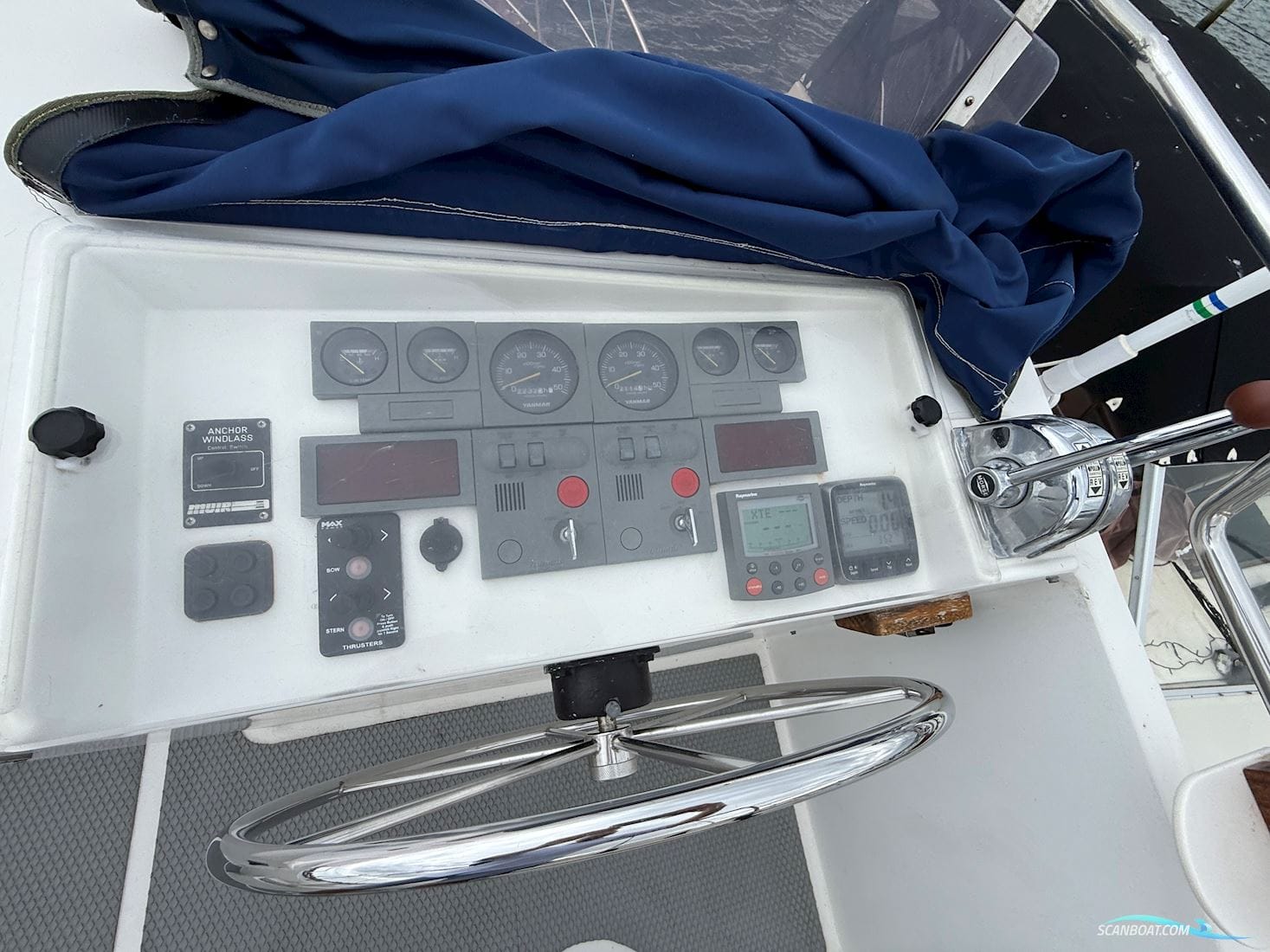 Halvorsen 32 Gourmet Cruiser - Image 7