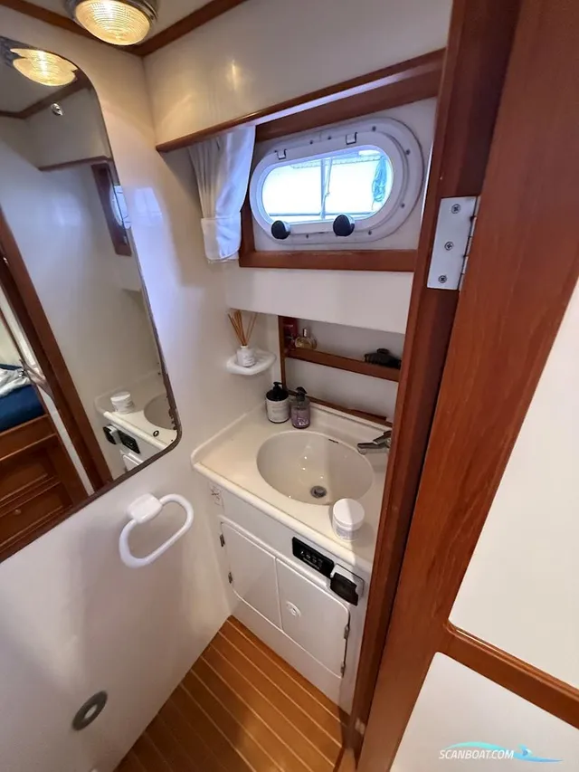 Halvorsen 32 Gourmet Cruiser