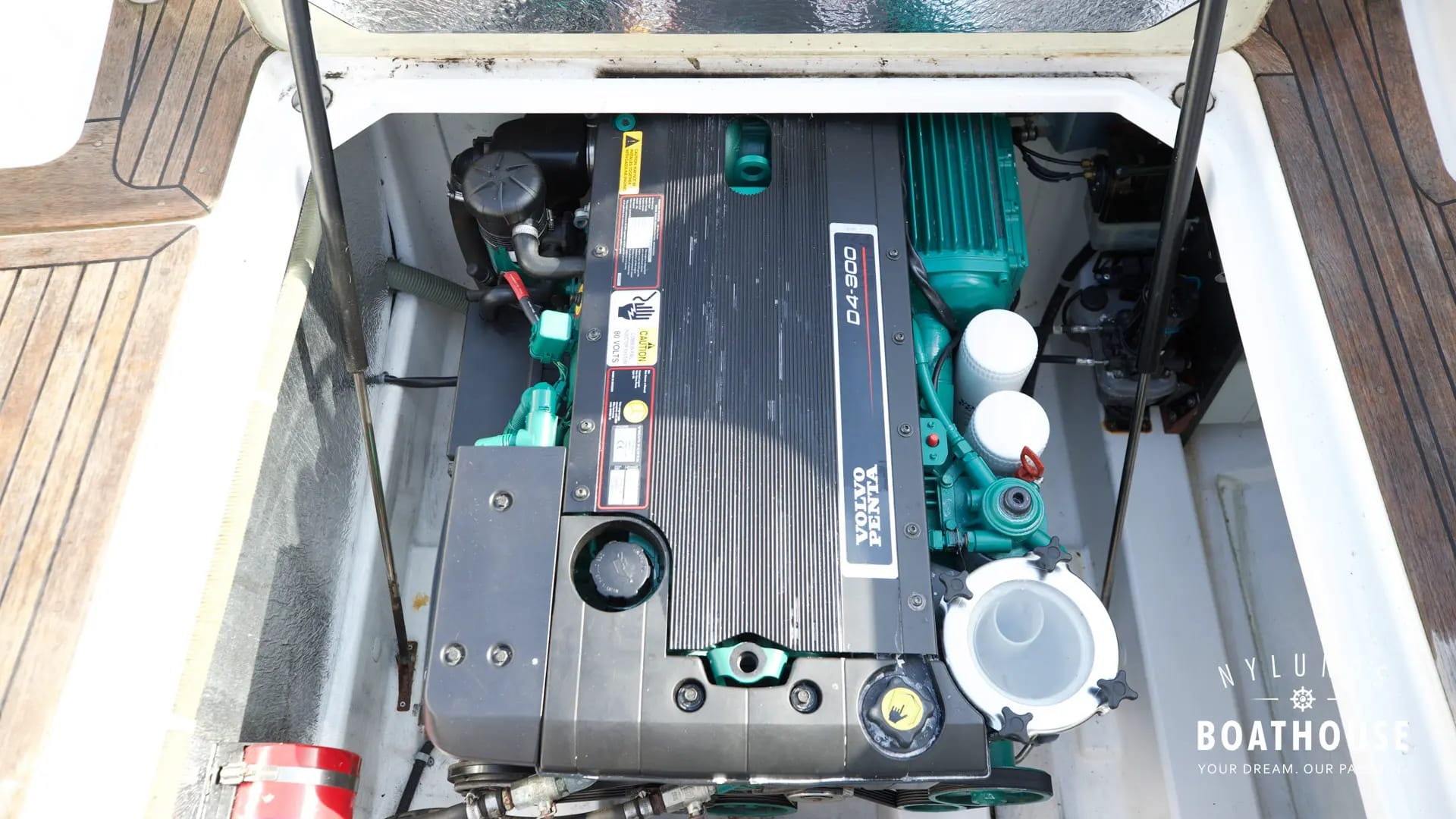 Nimbus 30 Nova S - Image 28