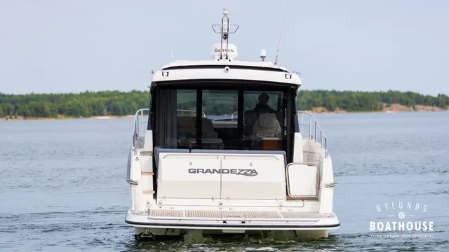 Grandezza 37 CA — Navegando