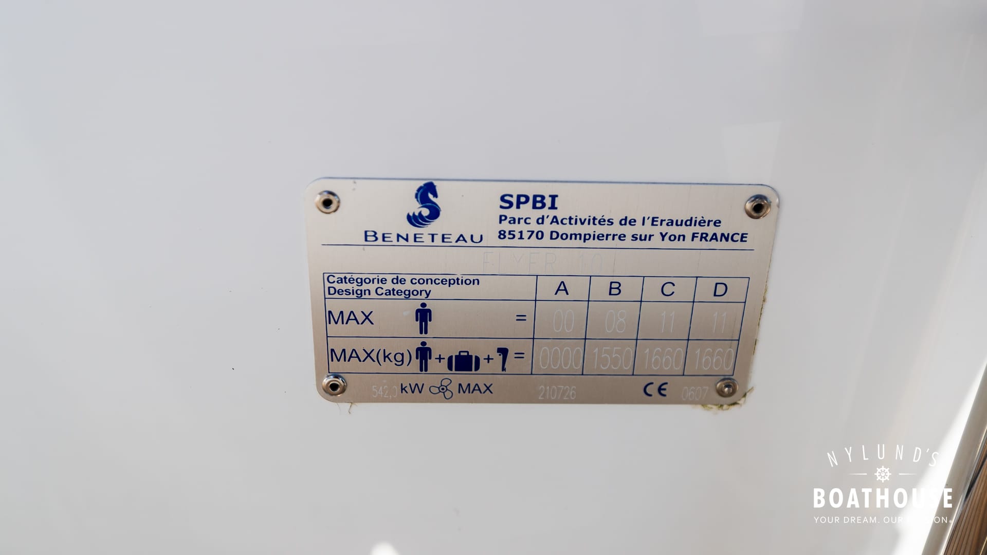 Beneteau Flyer 10 - Image 30