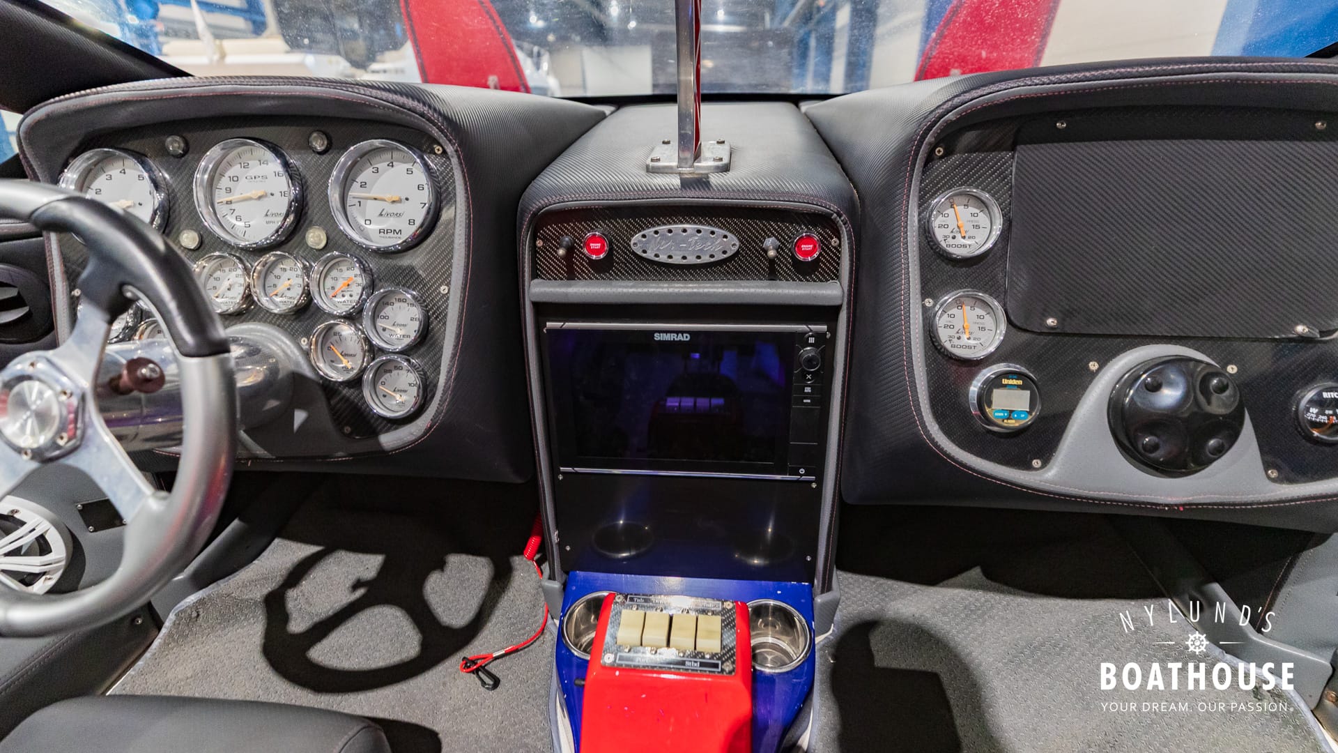 Nor-tech 4300 Supercat Roadster - Image 39