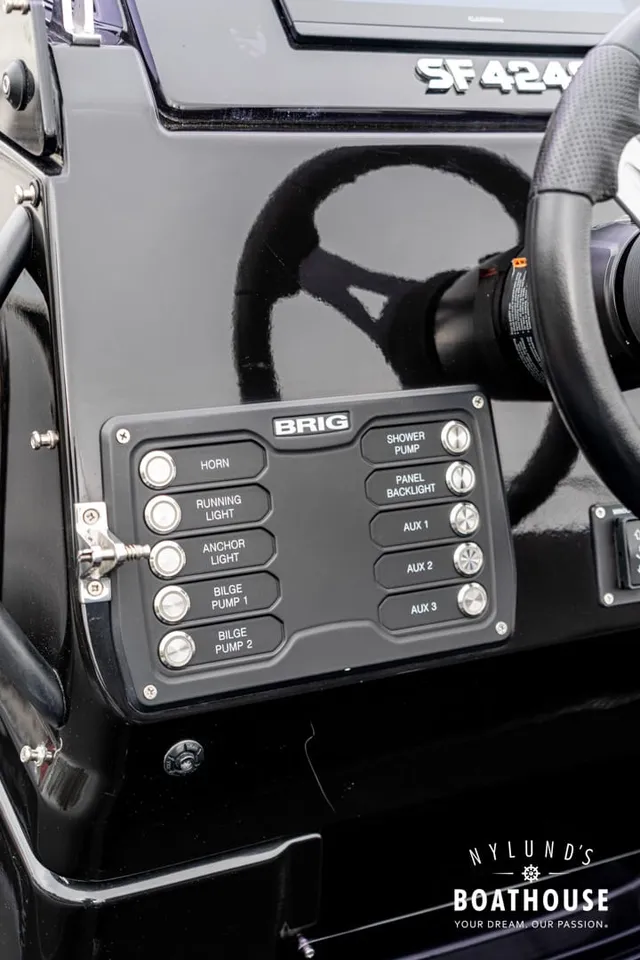 Brig Eagle 10