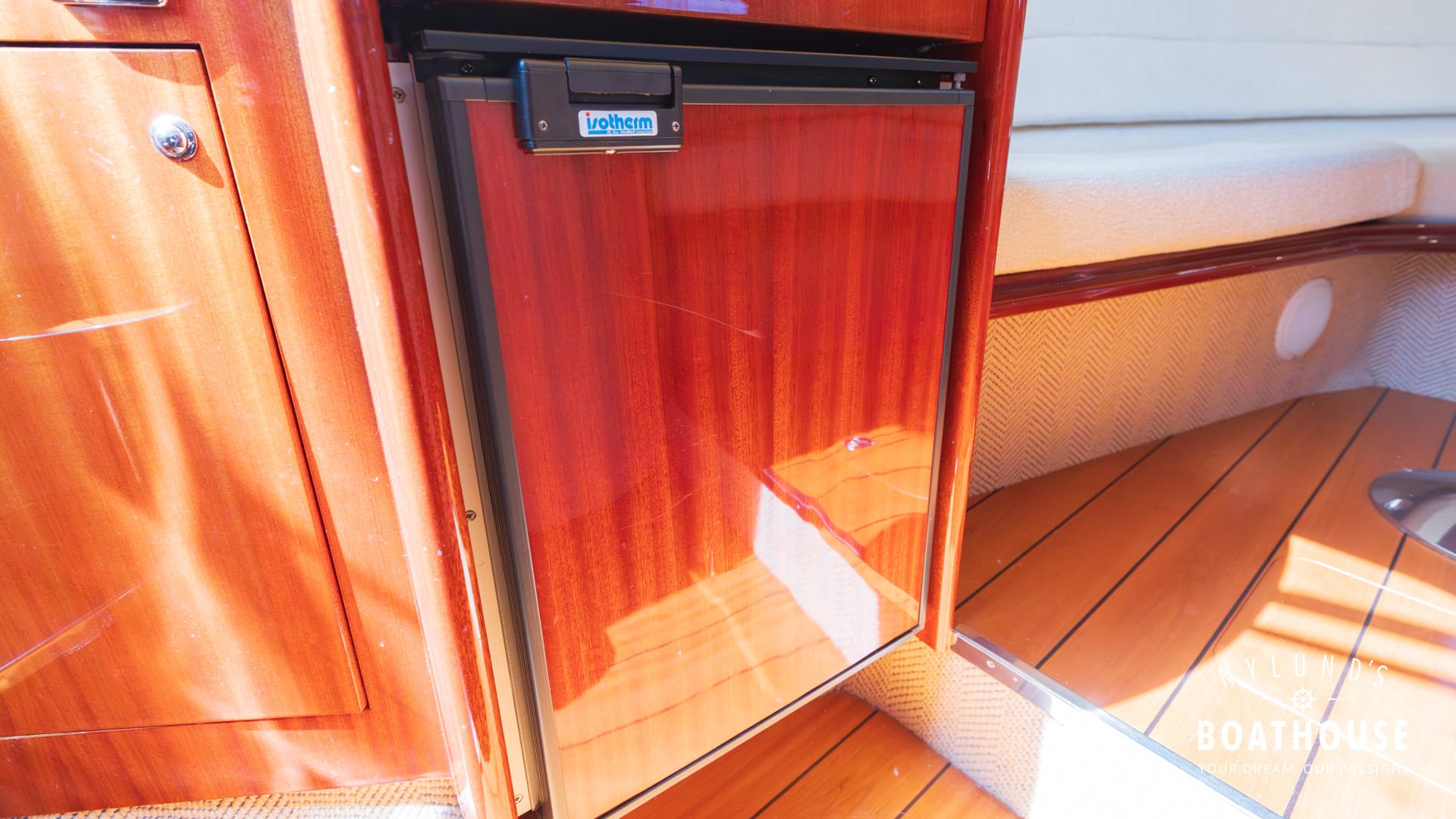 Windy 32 GT - Image 63