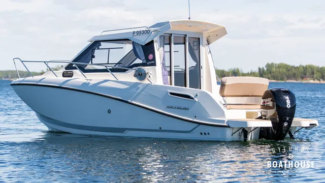 Quicksilver Activ 675 Weekend