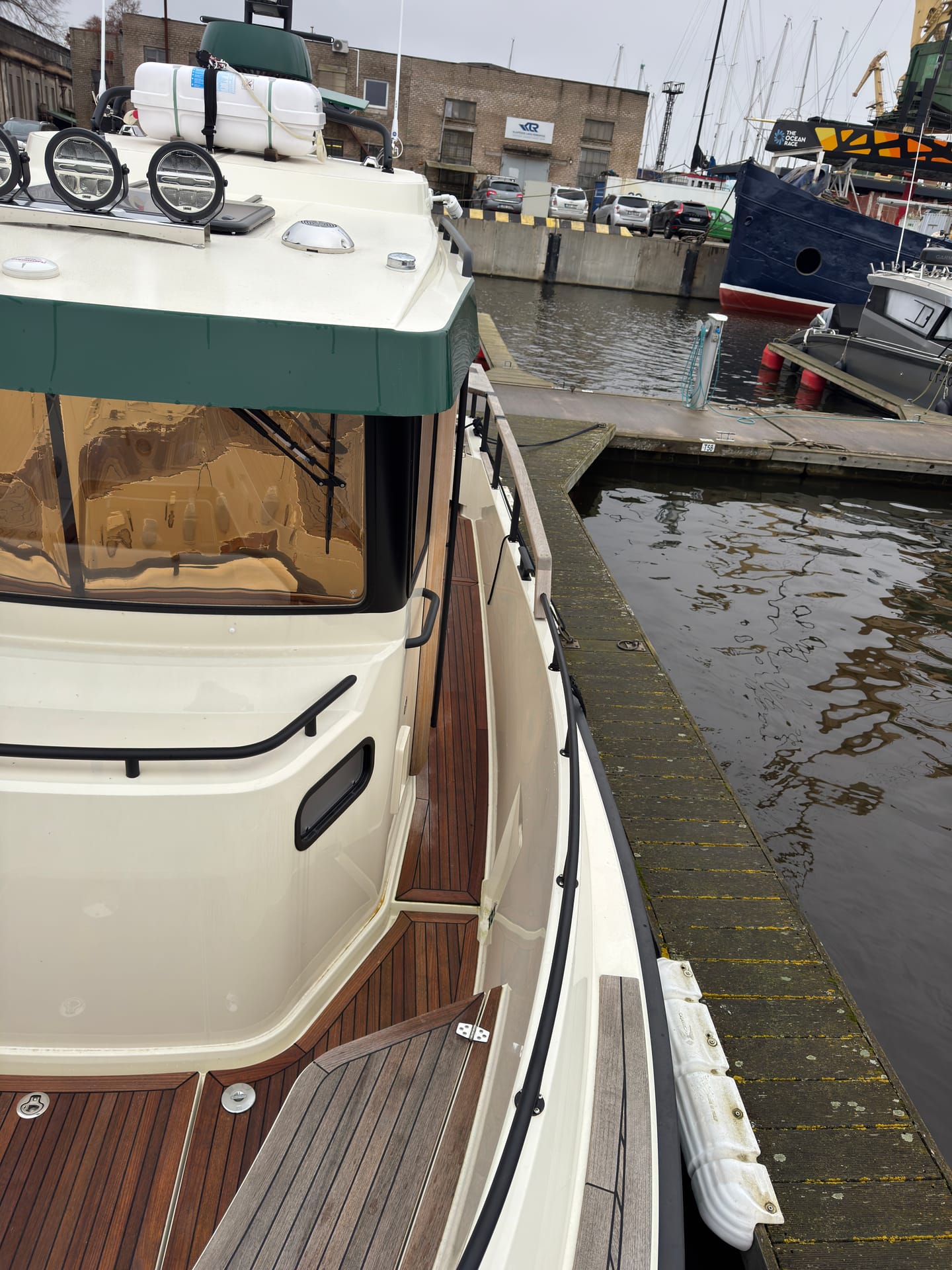 Targa 27.2 - Image 6