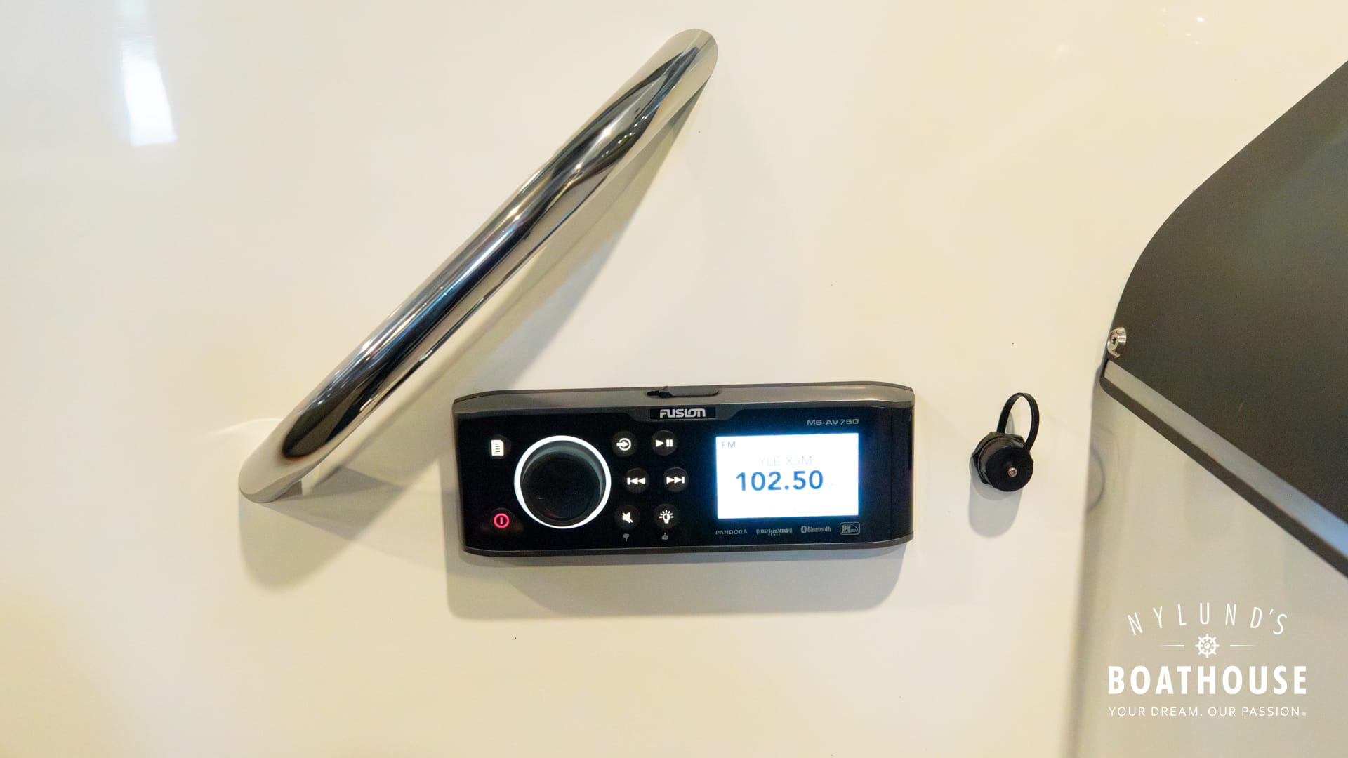 XO 270 RS Cabin OB - Image 7