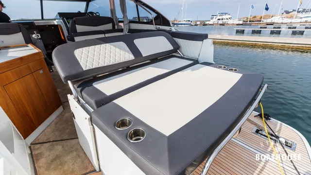 Grandezza 34 OC