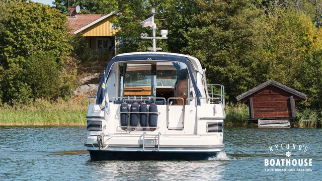 Nimbus 365 Coupe — Auf dem Wasser