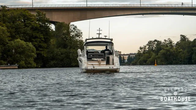 Galeon 325 HT