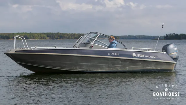 Buster Magnum — Cruising