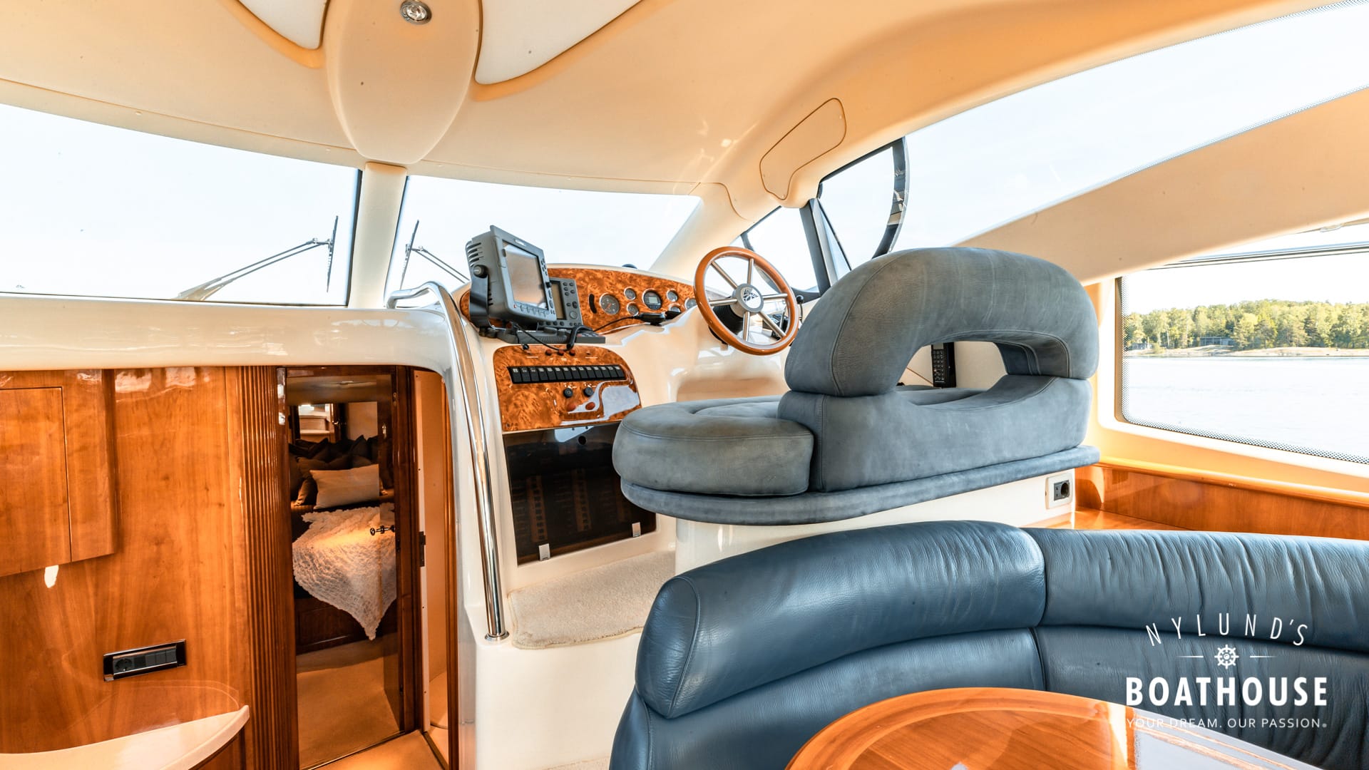 Azimut 42 Fly - Image 36