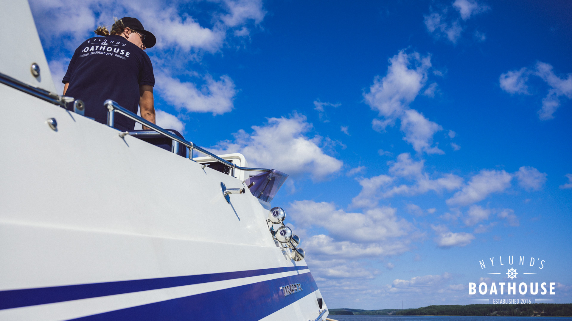 Trader 535 Signature - Image 39