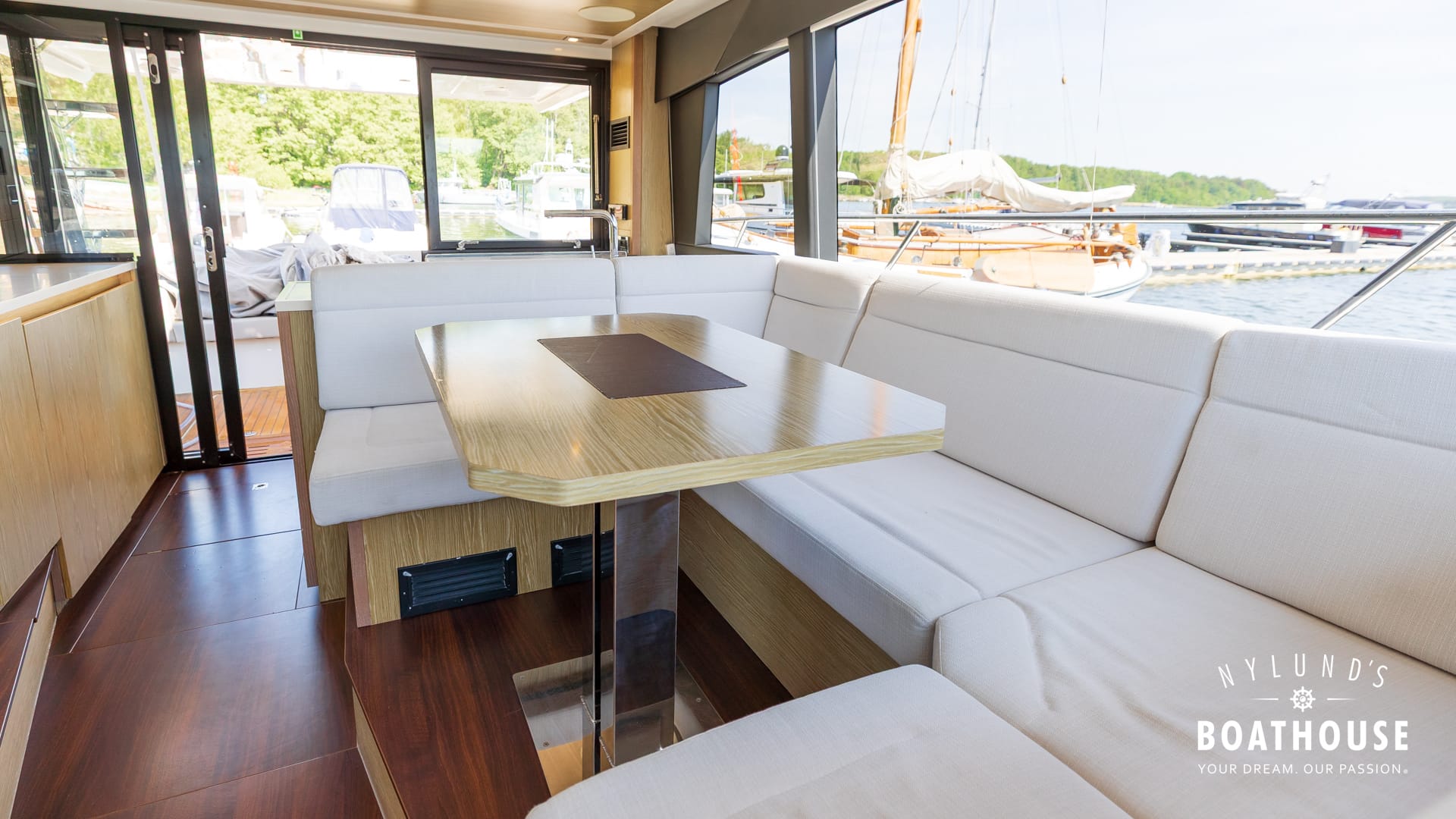 Sealine F430 - Image 67