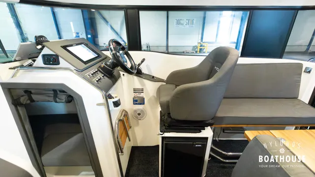 XO 270 RS Cabin OB
