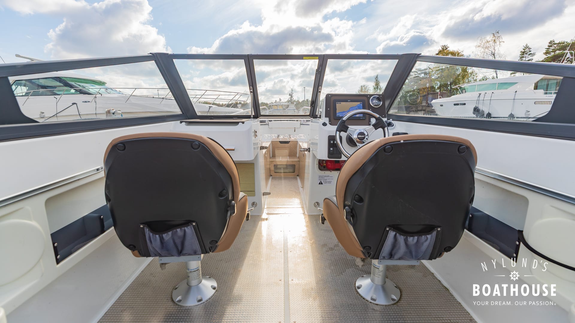 Silver Eagle 640 BR - Image 19