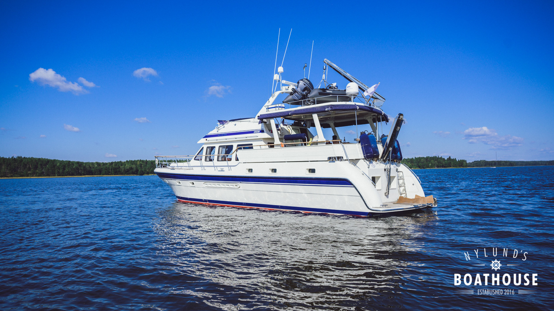 Trader 535 Signature - Image 10