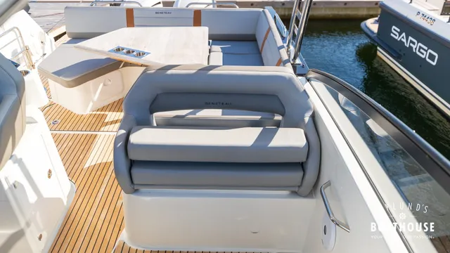Beneteau Flyer 10
