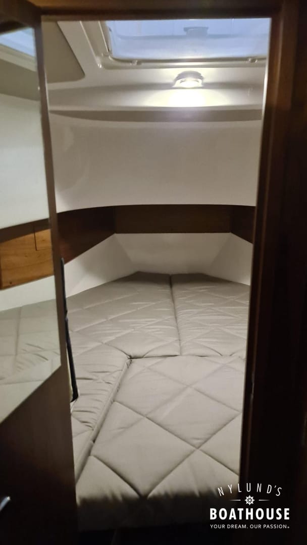 Sargo 31 Explorer - Image 14