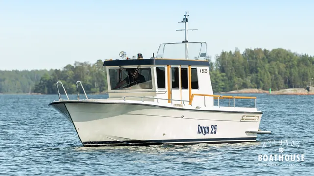 Targa 25 — Cruising