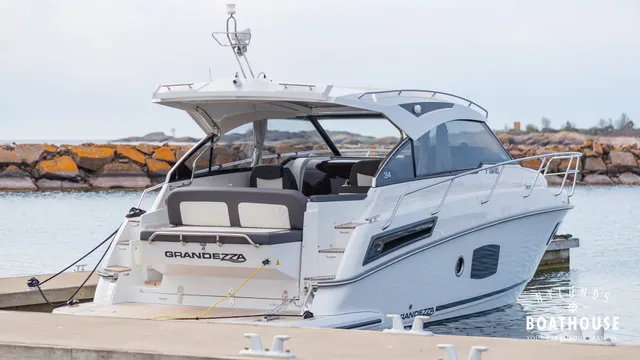 Grandezza 34 OC — Navegando