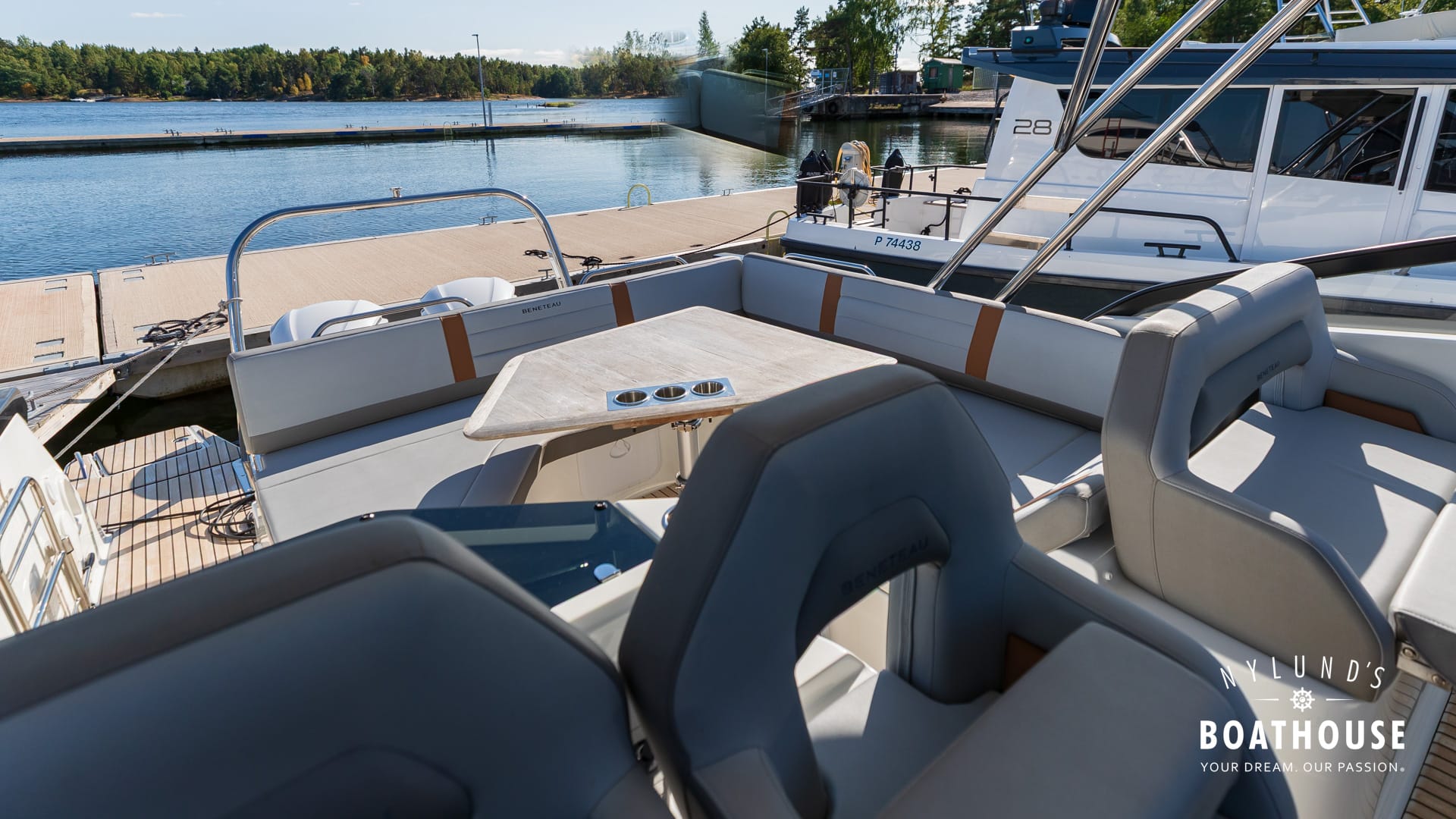 Beneteau Flyer 10 - Image 28