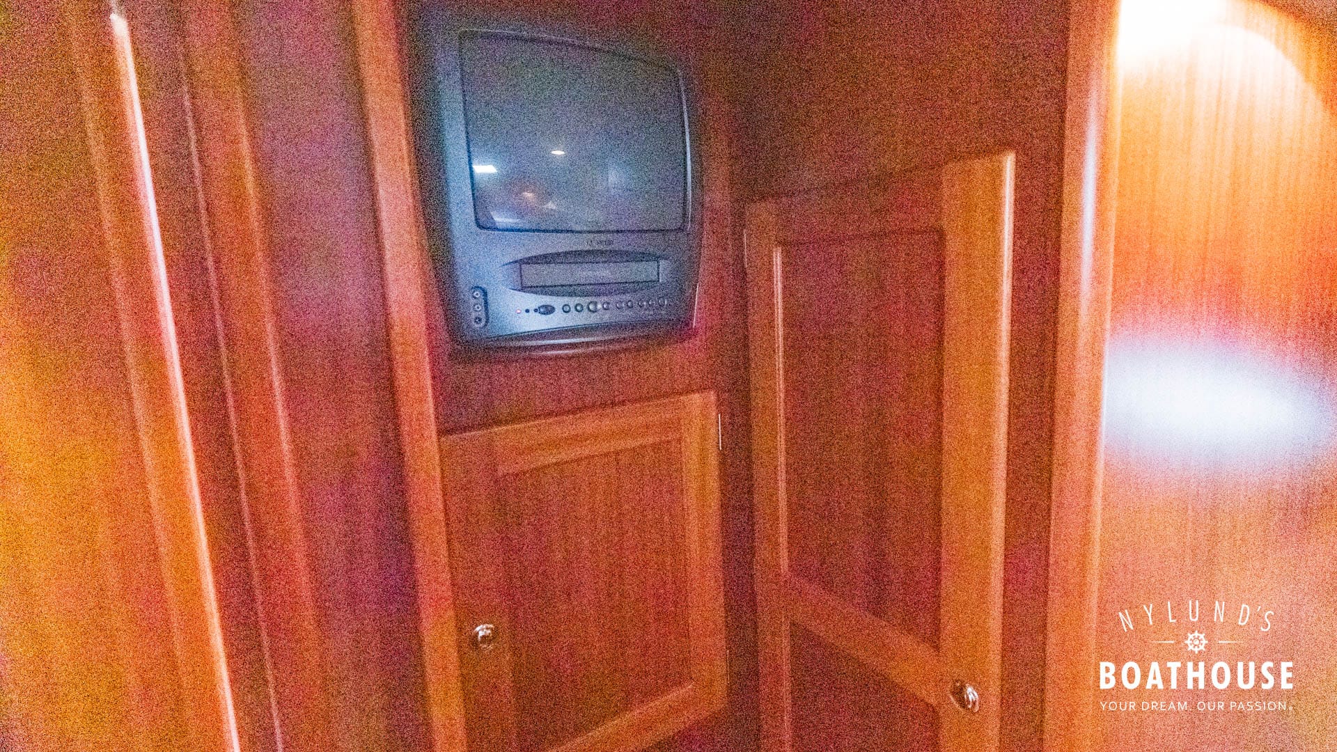 Nord West 390 Flybridge - Image 62