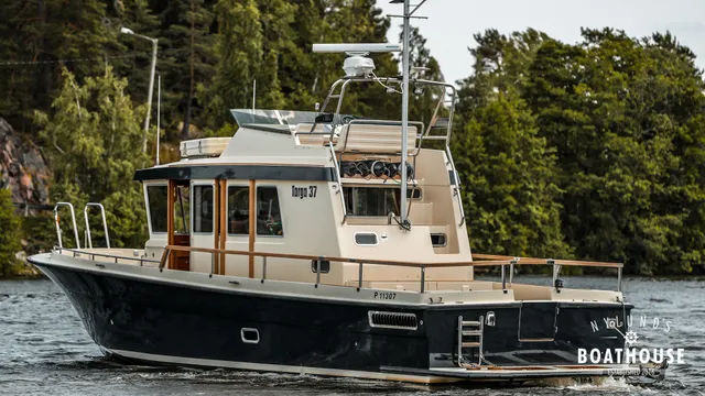 Targa 37 HiFly — Cruising