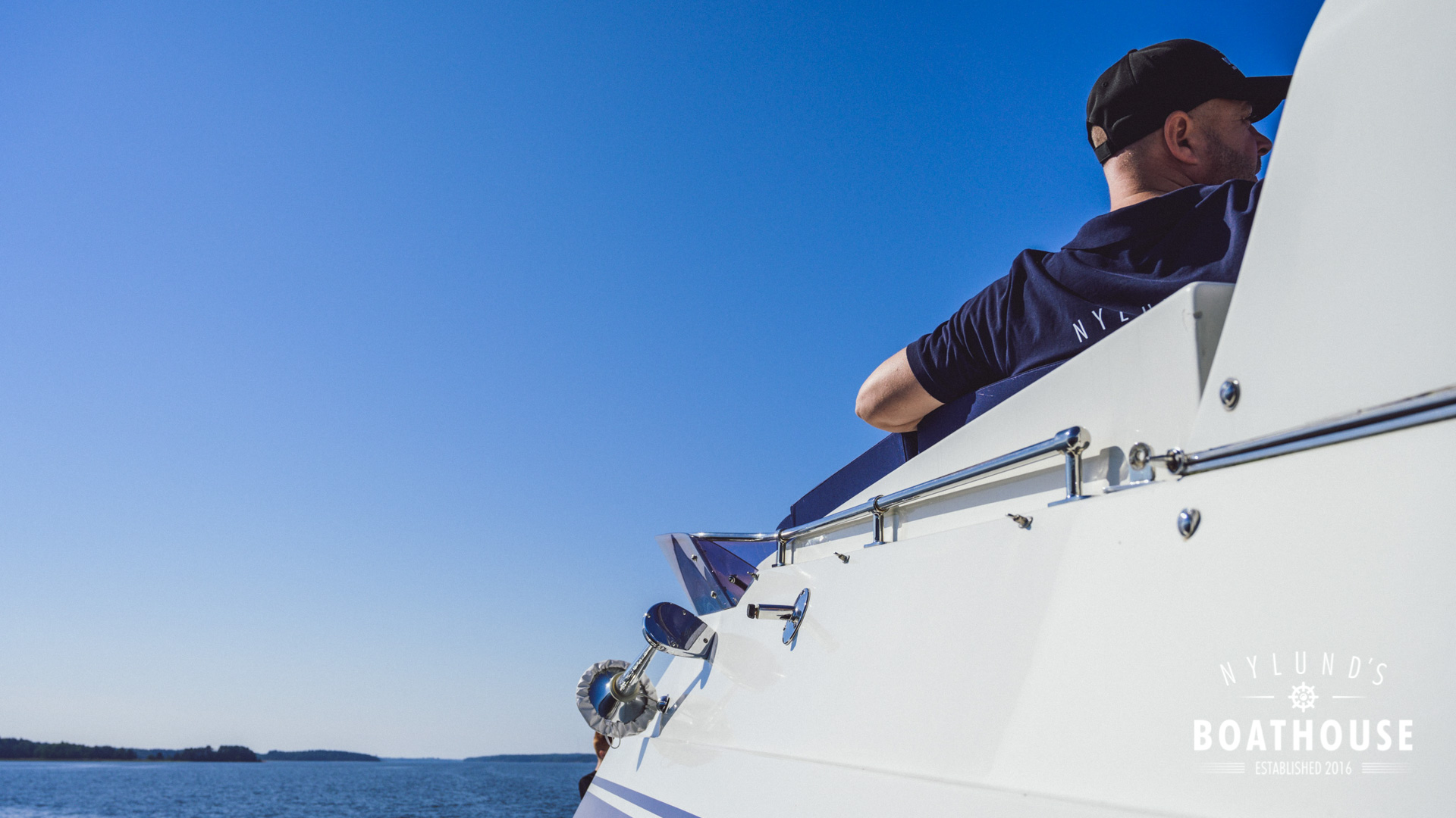 Trader 535 Signature - Image 22