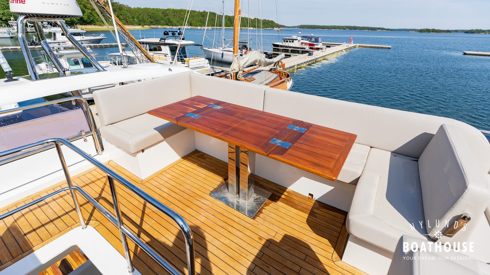 Sealine F430 - Image 27