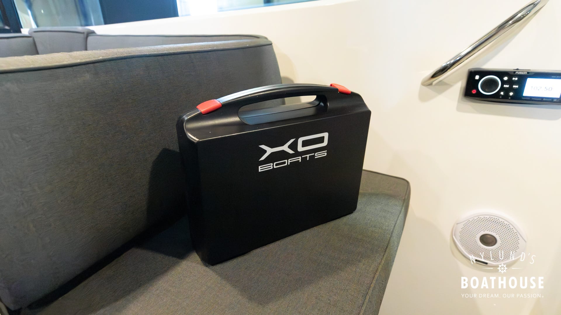 XO 270 RS Cabin OB - Image 10