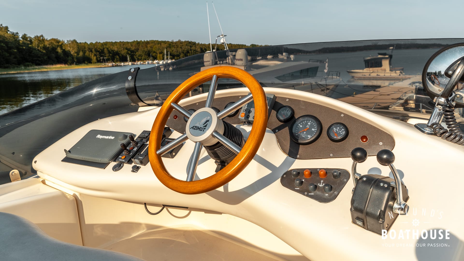 Azimut 42 Fly - Image 14